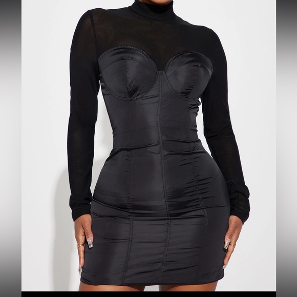 Cute black mini - Picture 1 of 3